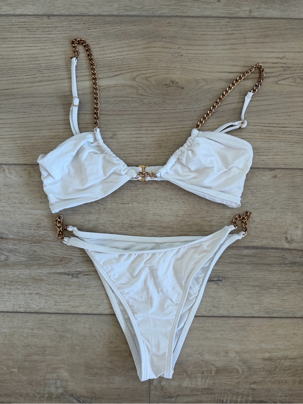 l*space White Chain-Detail Bikini - Picture 2 of 5